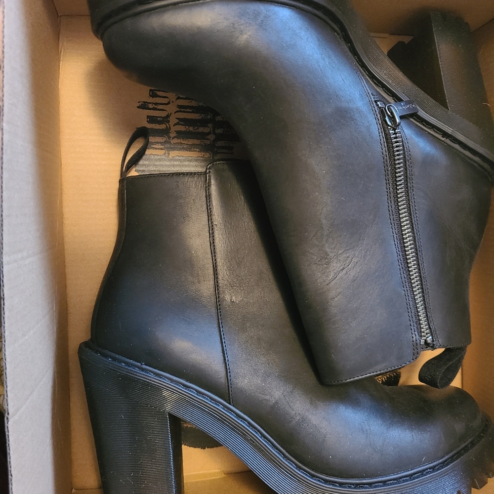 Dr Martens